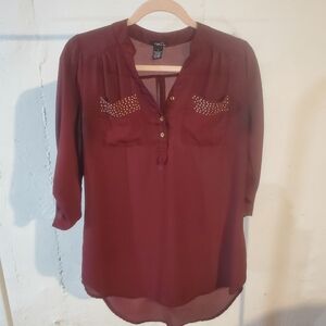 Rue21 women's small Maroon 3/4th sleeve sheer top